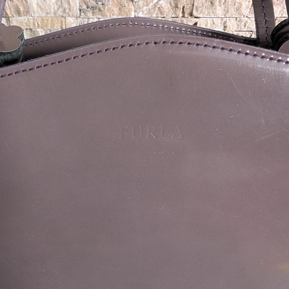 Vintage Furla Made In Italy Taupe Brown Patent Leather Tote Floral Accents image 2